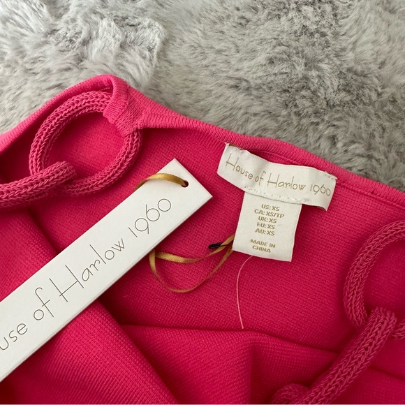 NWT House of Harlow Pink Cropped top Blouse Shirt Knitted with Straps - Picture 4 of 5